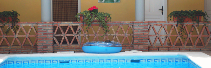 CASA UNO pool